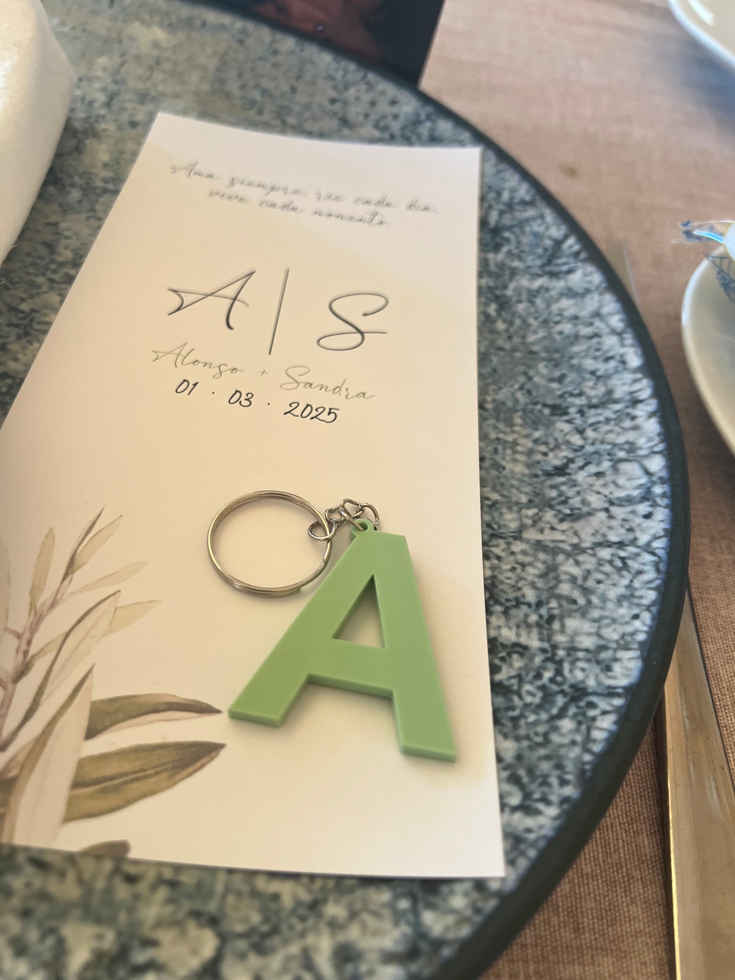 Llaveros inicial pastel