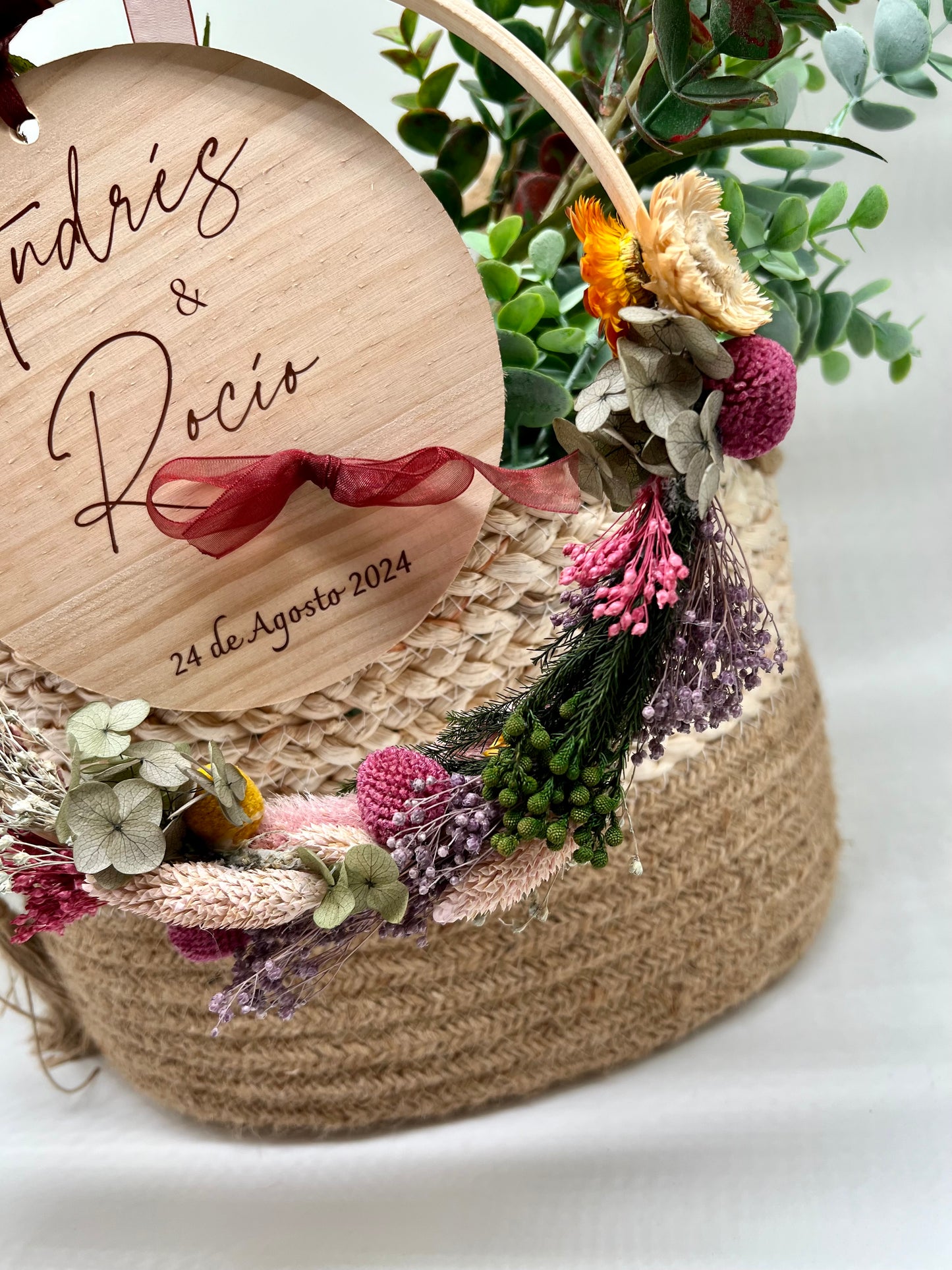 Porta alianzas con bastidor burdeos