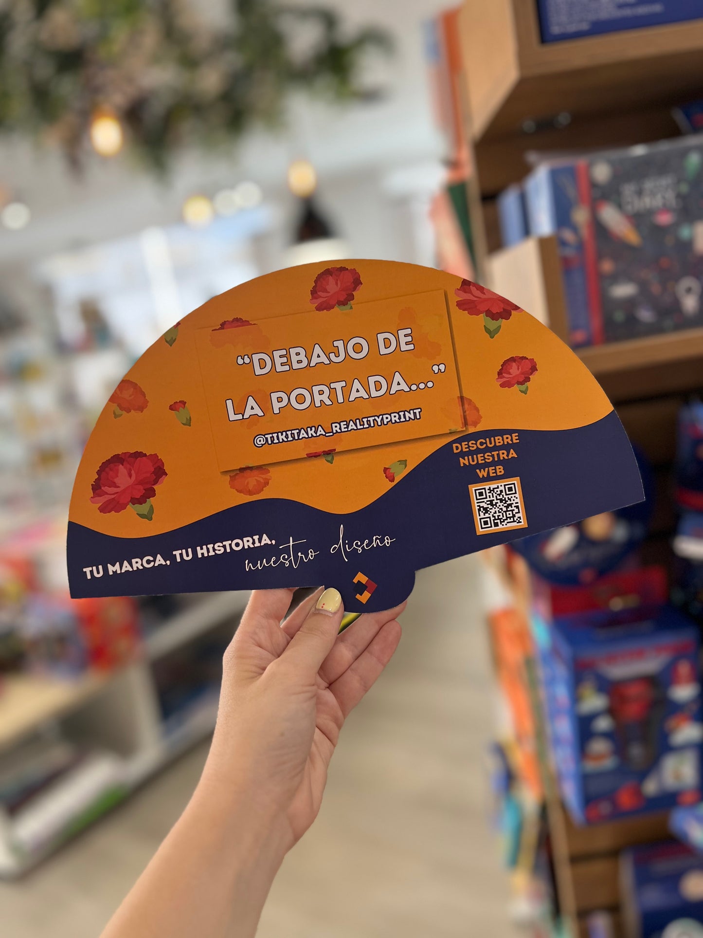 Abanicos de Cartón Personalizados