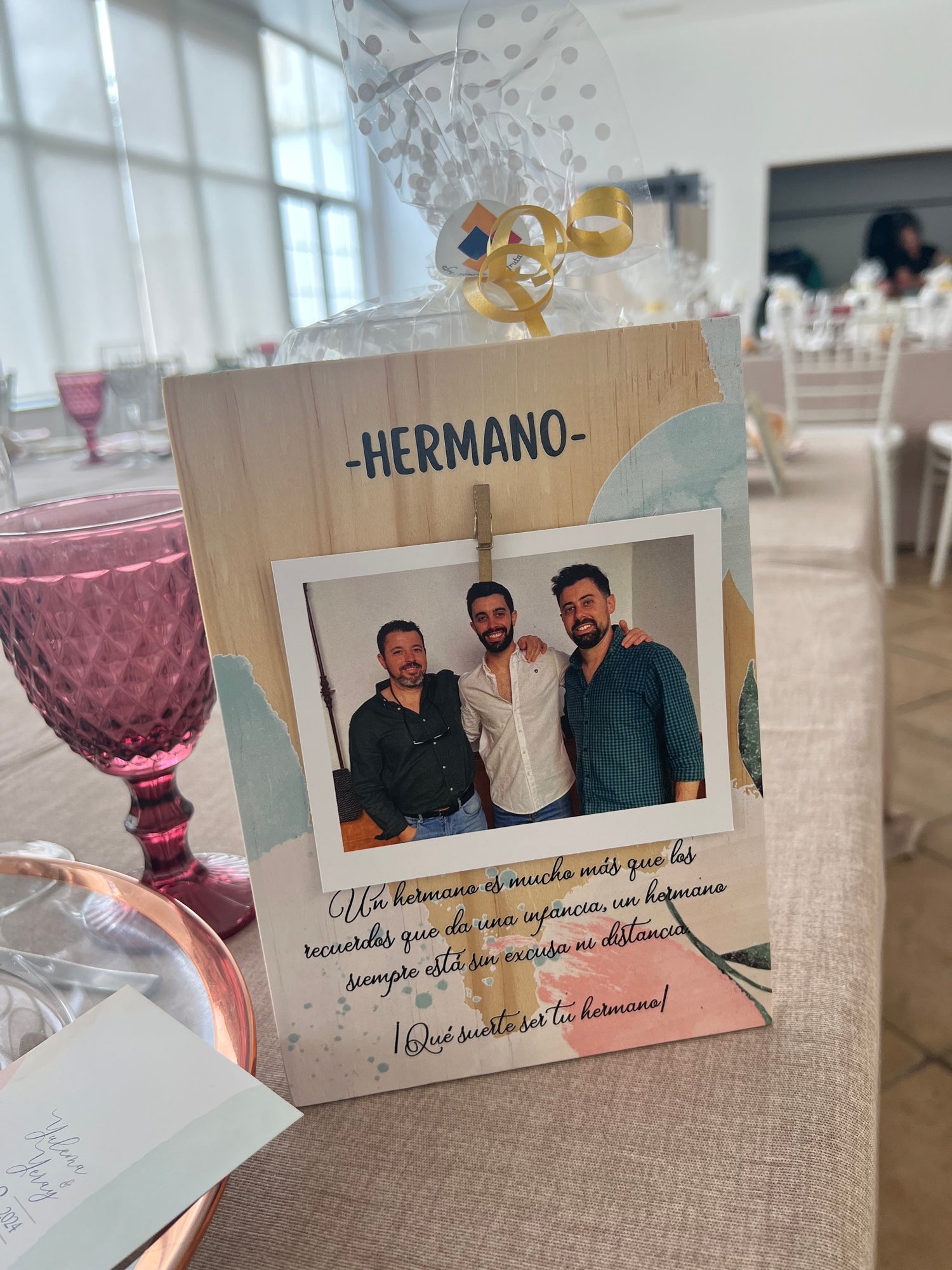 Hermanos