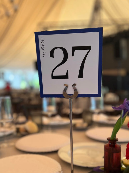 Meseros que combinan con seating diagonal