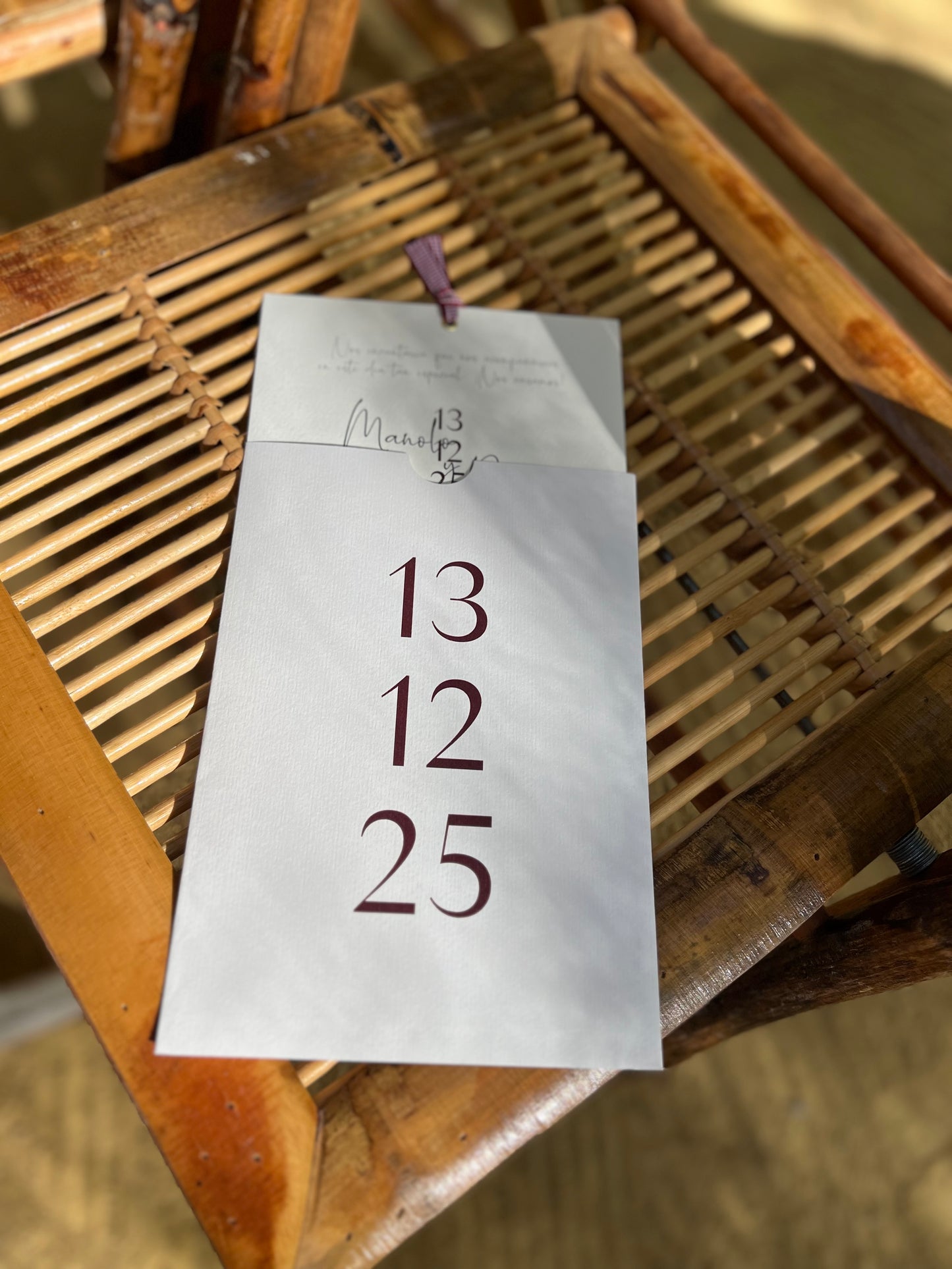 Invitación con sobre vertical