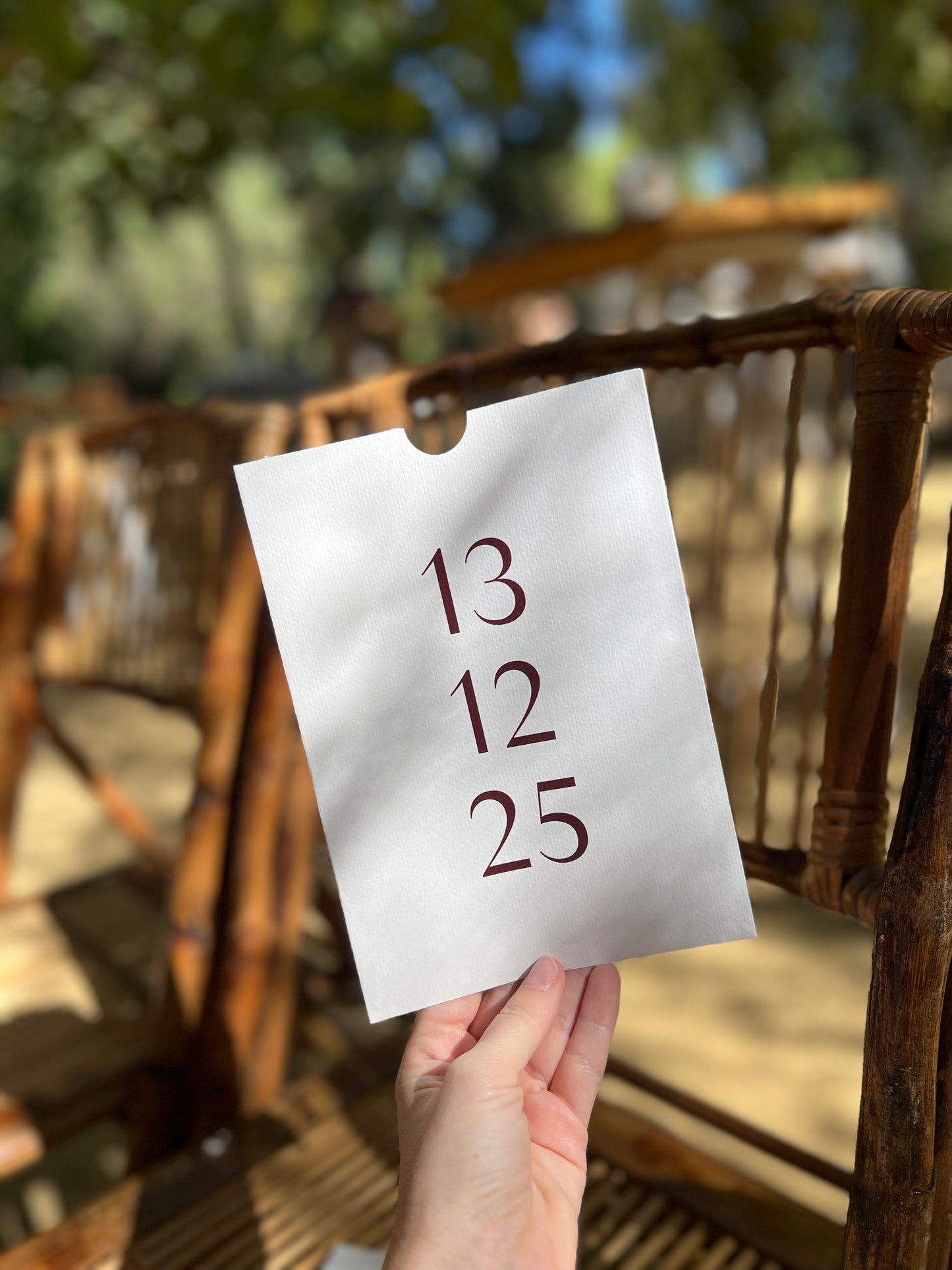 Invitación con sobre vertical